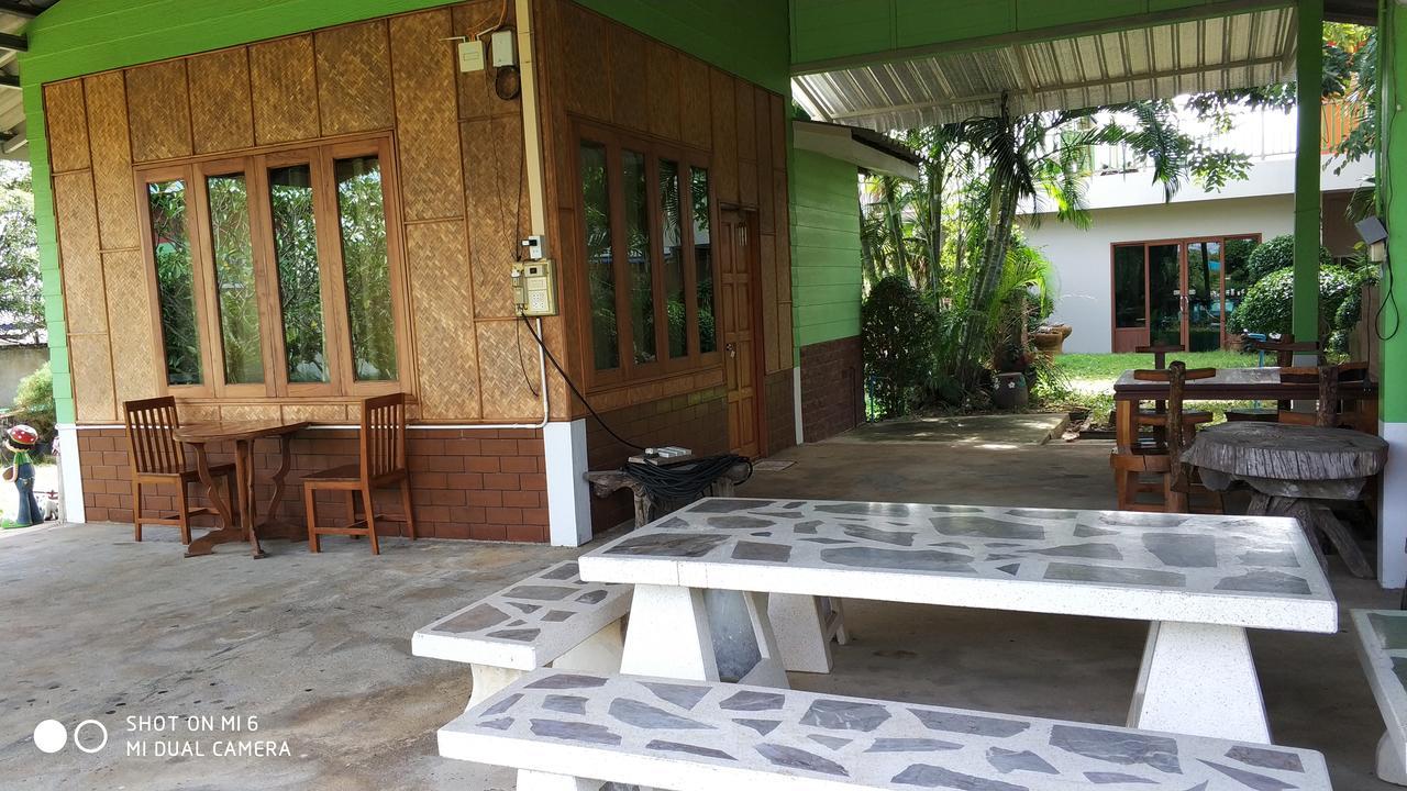 Baan Pak Phutawan Resort Ban Ban Takat Ngao エクステリア 写真