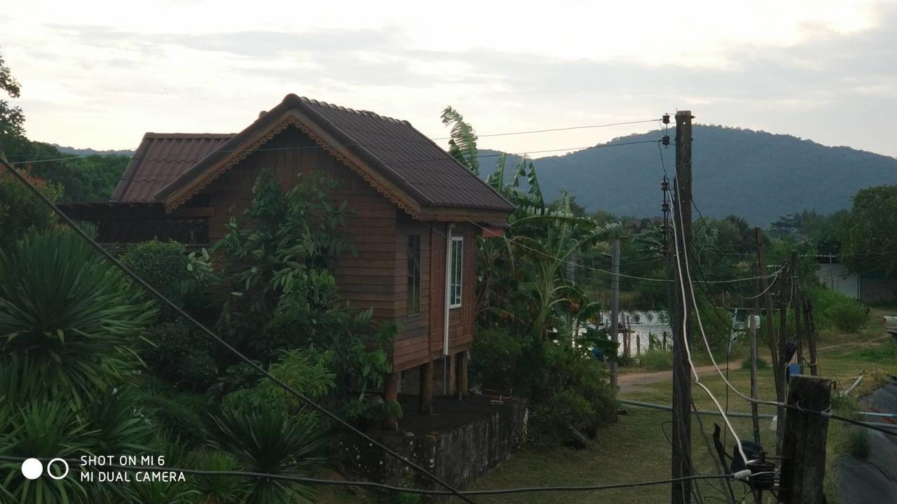 Baan Pak Phutawan Resort Ban Ban Takat Ngao エクステリア 写真