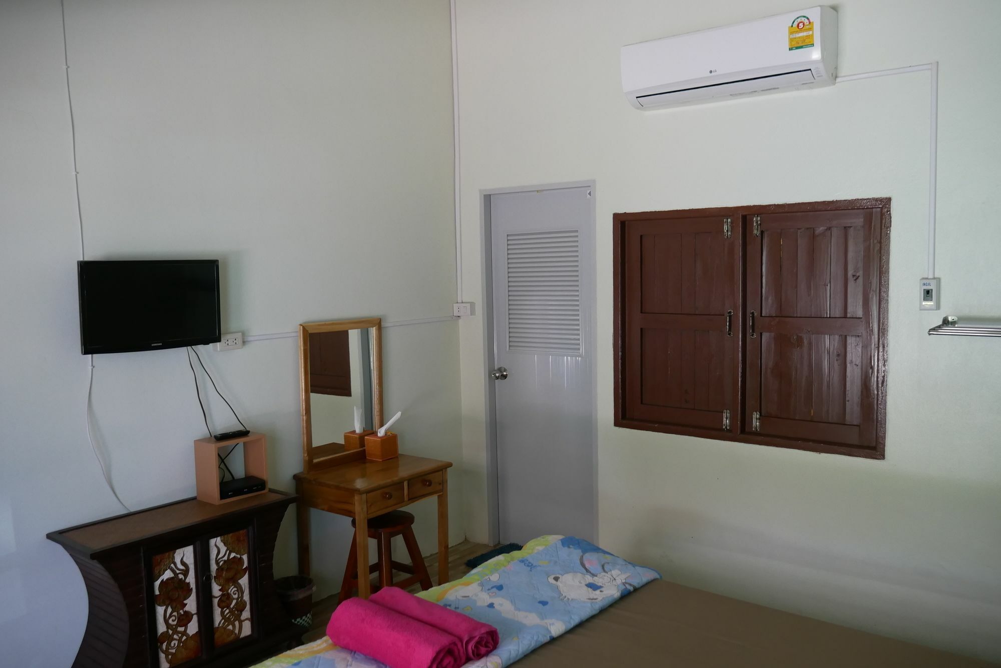 Baan Pak Phutawan Resort Ban Ban Takat Ngao エクステリア 写真