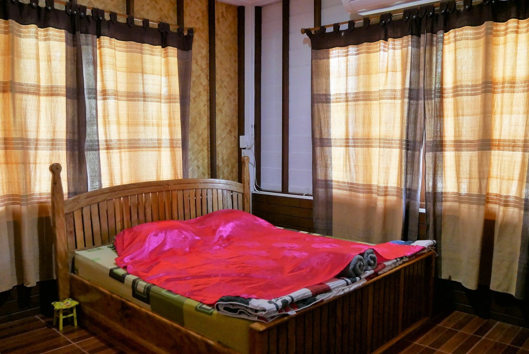 Baan Pak Phutawan Resort Ban Ban Takat Ngao エクステリア 写真